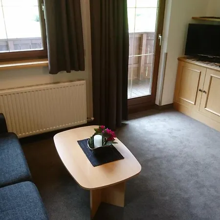 Haus Bergfreund Apartamento *